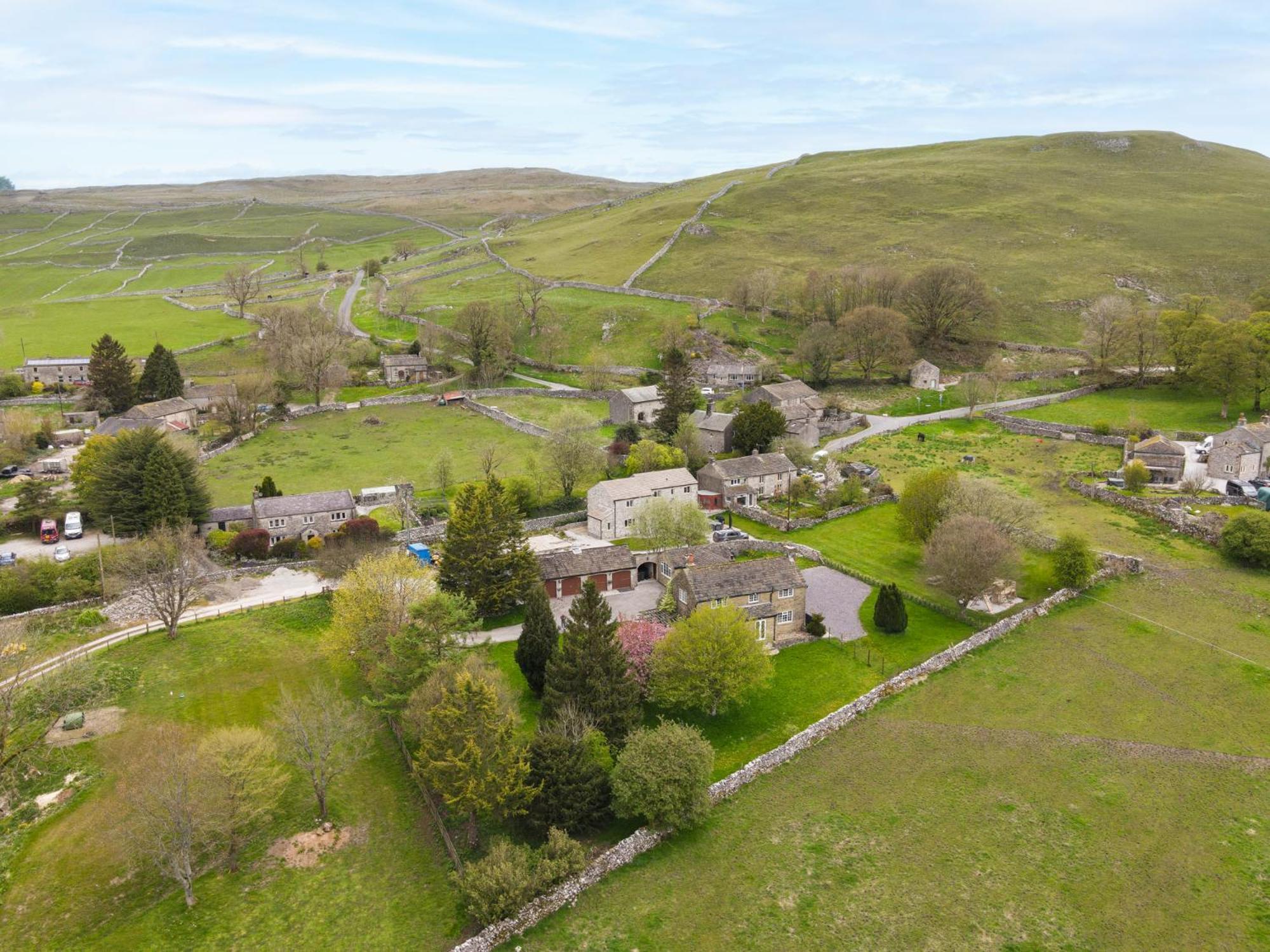 Central Malham Wellbeing Escape With Hot Tub Sleeps 8 Exterior foto